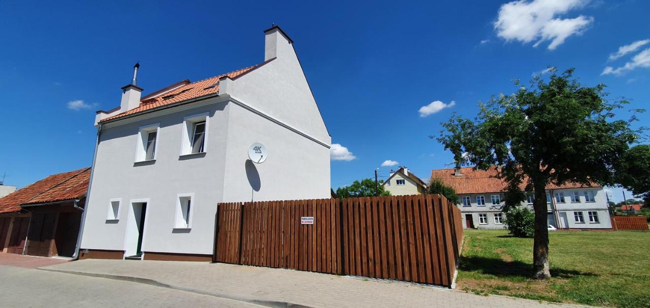 Dom W Miescie Reszel Villa Exterior foto